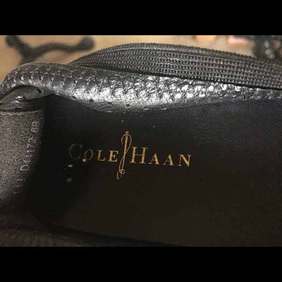 Cole Haan black suede ballet flats 6B - Picture 6 of 6